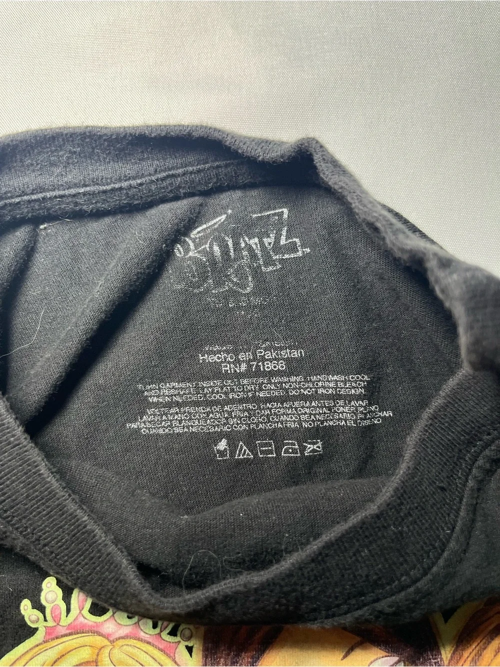 Y2K Bratz Black Graphic T-Shirt Girls Size XS Short Sleeve Yasmin